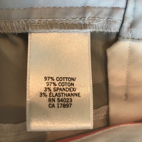 Banana Republic Martin Fit shorts - Picture 3 of 8